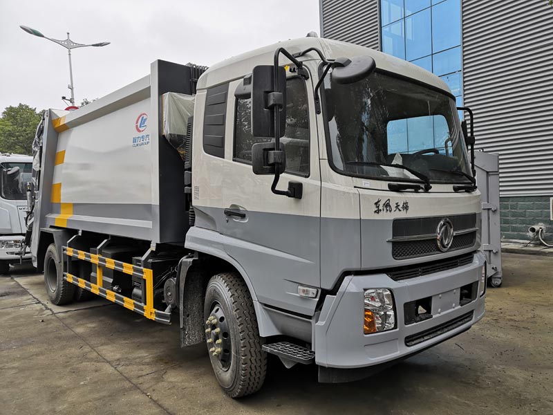 東風天錦壓縮式垃圾車