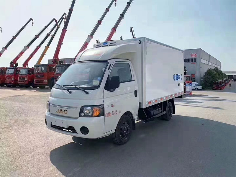 國六江淮康鈴X5汽油機冷藏車