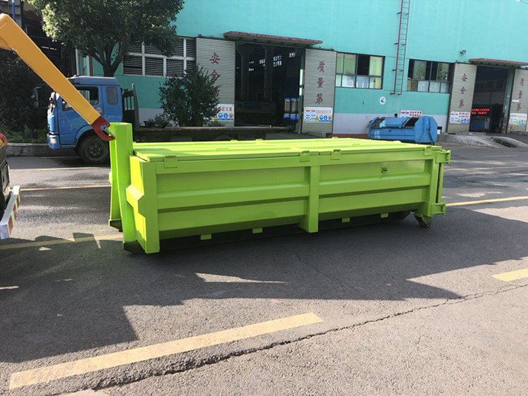 5方建築垃圾箱