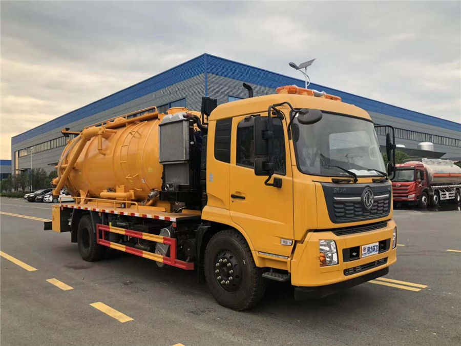 國六天錦清洗吸汙車
