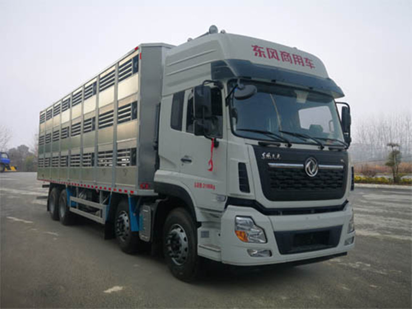 東風高端畜禽運輸車
