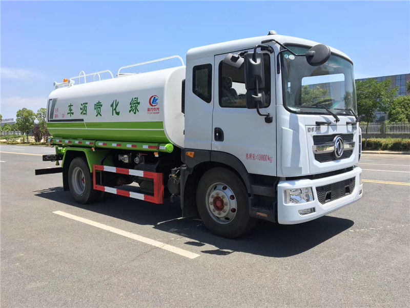 12方灑水車廠家現車優惠推薦