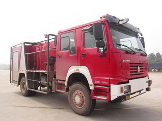 球盟会APP手机登录重汽森林消防車