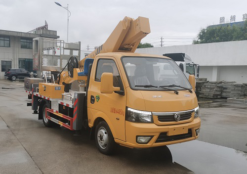 東風途逸藍牌高空作業車